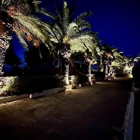 Villa Pami Almiros Beach Екстер'єр фото
