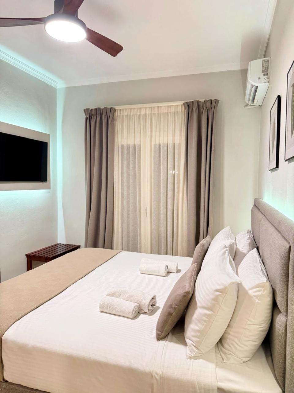 Villa Pami Almiros Beach Екстер'єр фото
